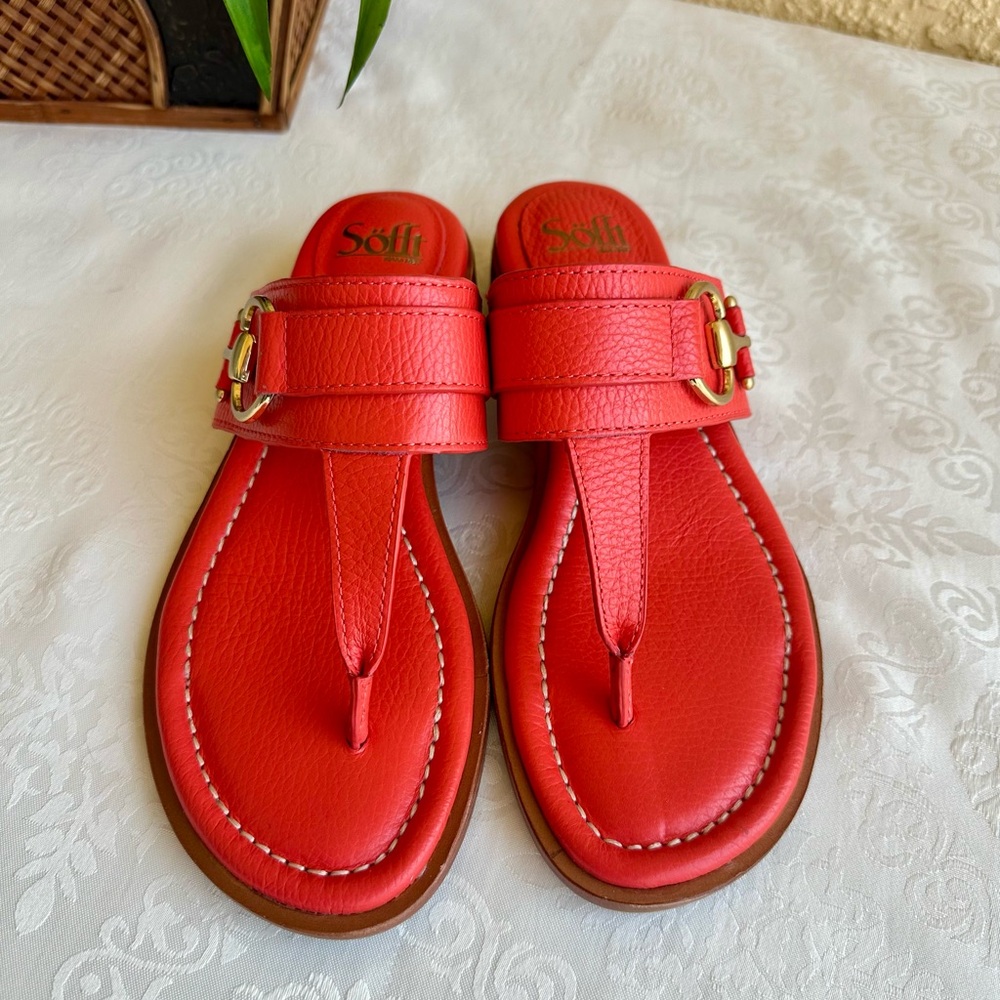 SOFFT brand orange/red sandals - Picture 2 of 6